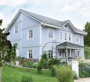 Landscaping Ideas for Split Level Homes
